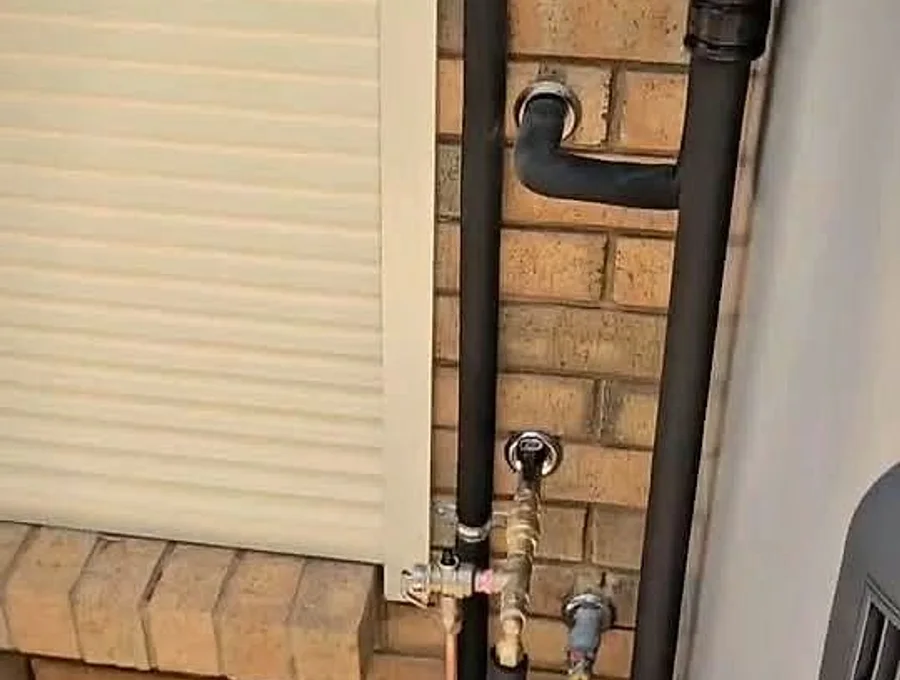 Gas and water pipework installed by RHINO